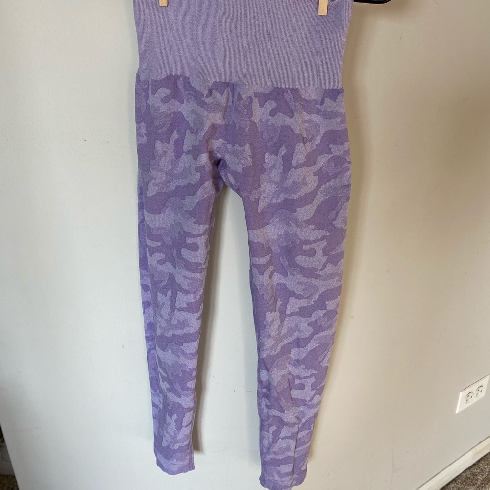 NVGTN Lilac Camo leggings